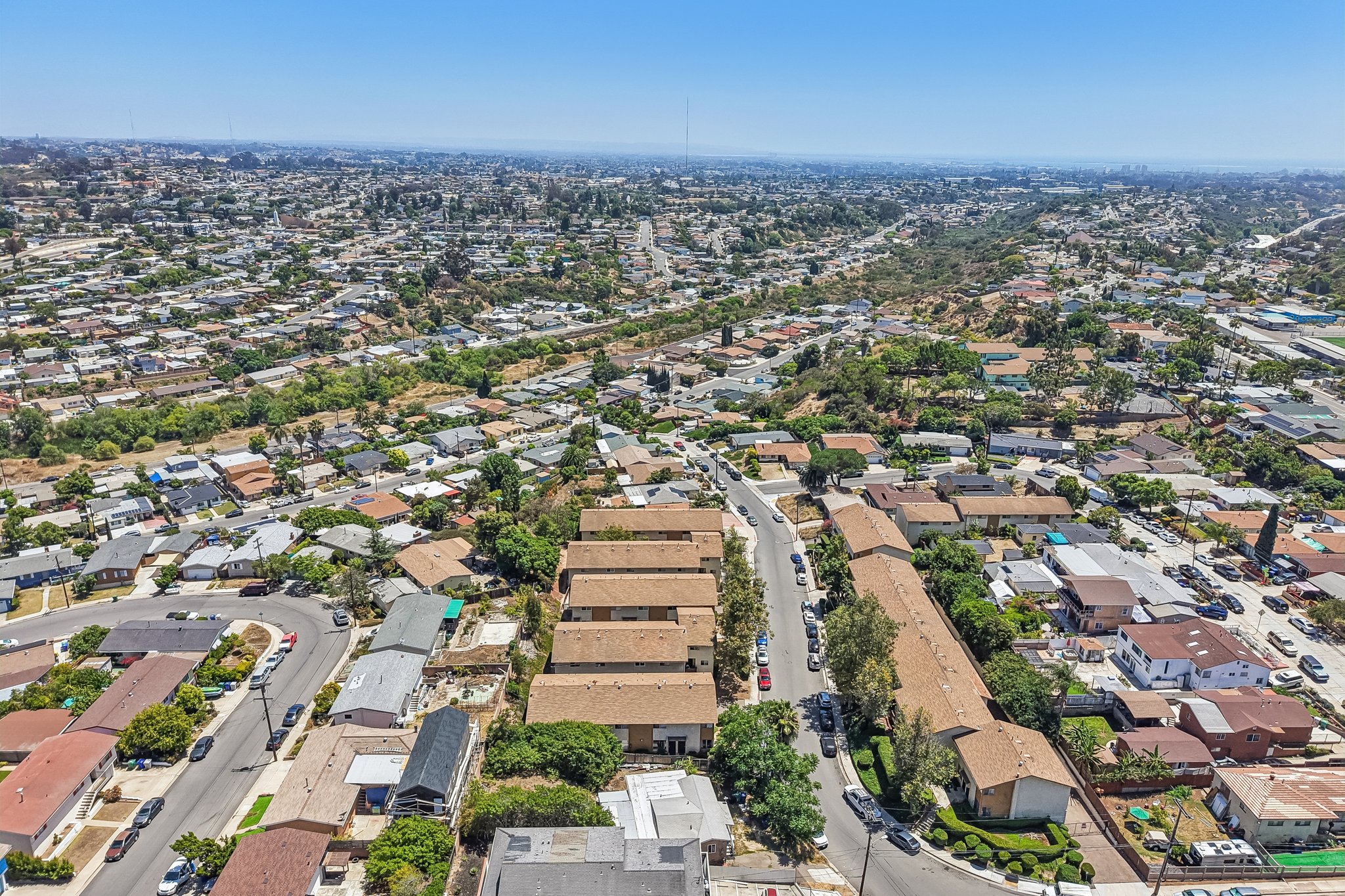 Lemona Ave D-S0306-038.jpg