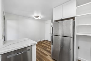 Lemona Ave D-S0306-011.jpg
