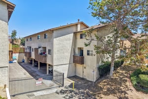 Lemona Ave D-S0306-033.jpg