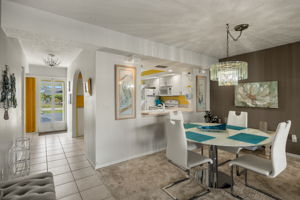 Dining Room 2 of 2