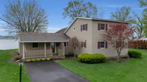  Photo 0