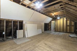  Photo 34