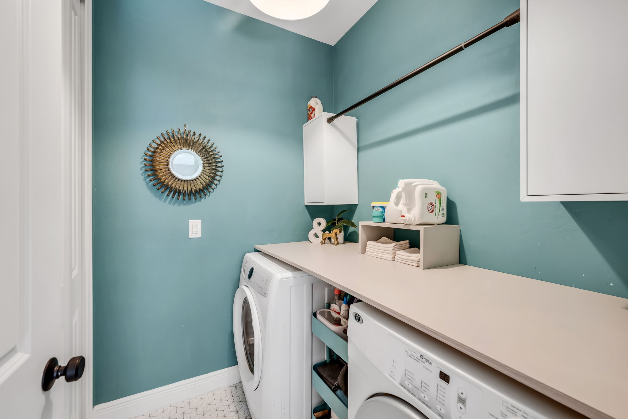 Laundry With Storage