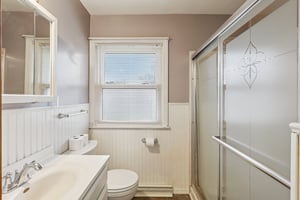 Julie Dr-S0403-018.jpg