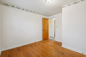 Julie Dr-S0403-024.jpg