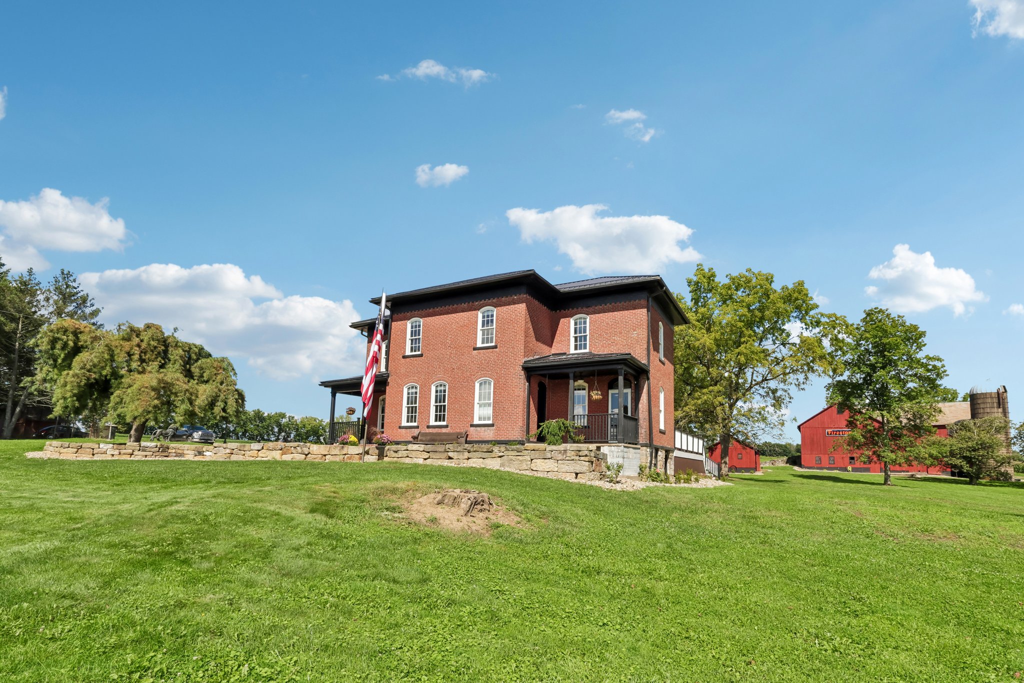 Salem Unity Rd-S1509-006.jpg