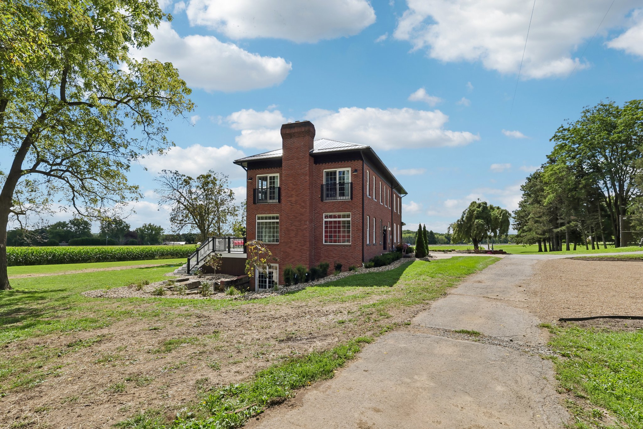 Salem Unity Rd-S1509-084.jpg