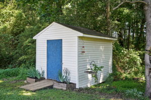 Shed