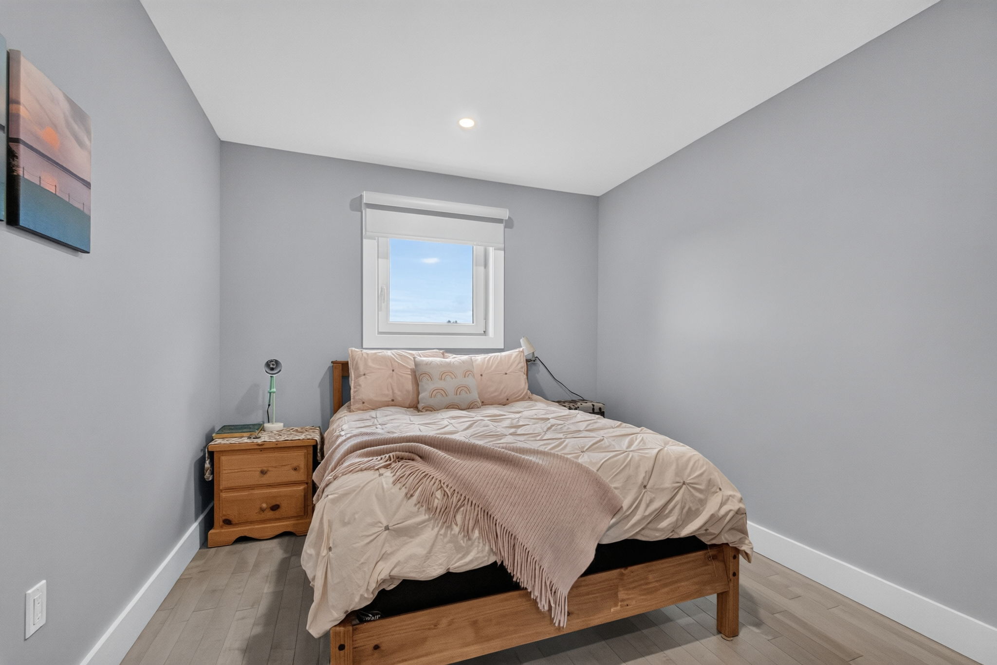  Photo 32
