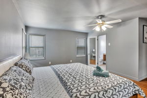 Master Bedroom w/ full bath
