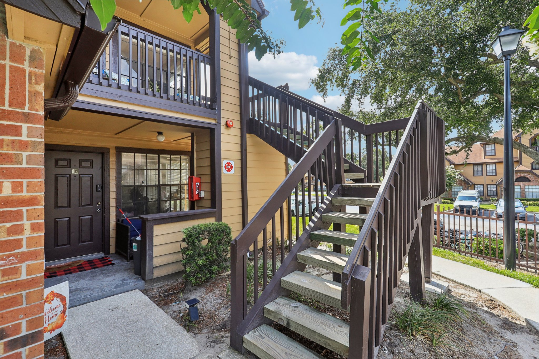 Northpointe Ct 208-S0907-004.jpg