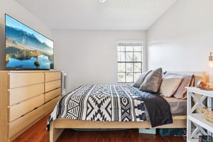 Northpointe Ct 208-S0907-028.jpg