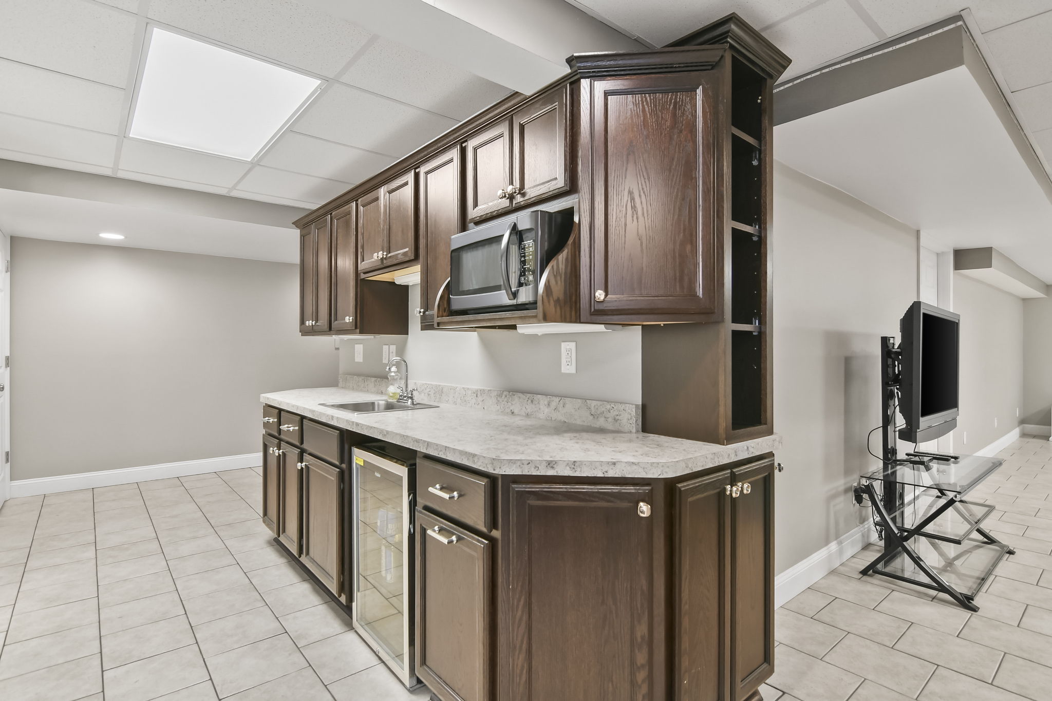 Wet Bar