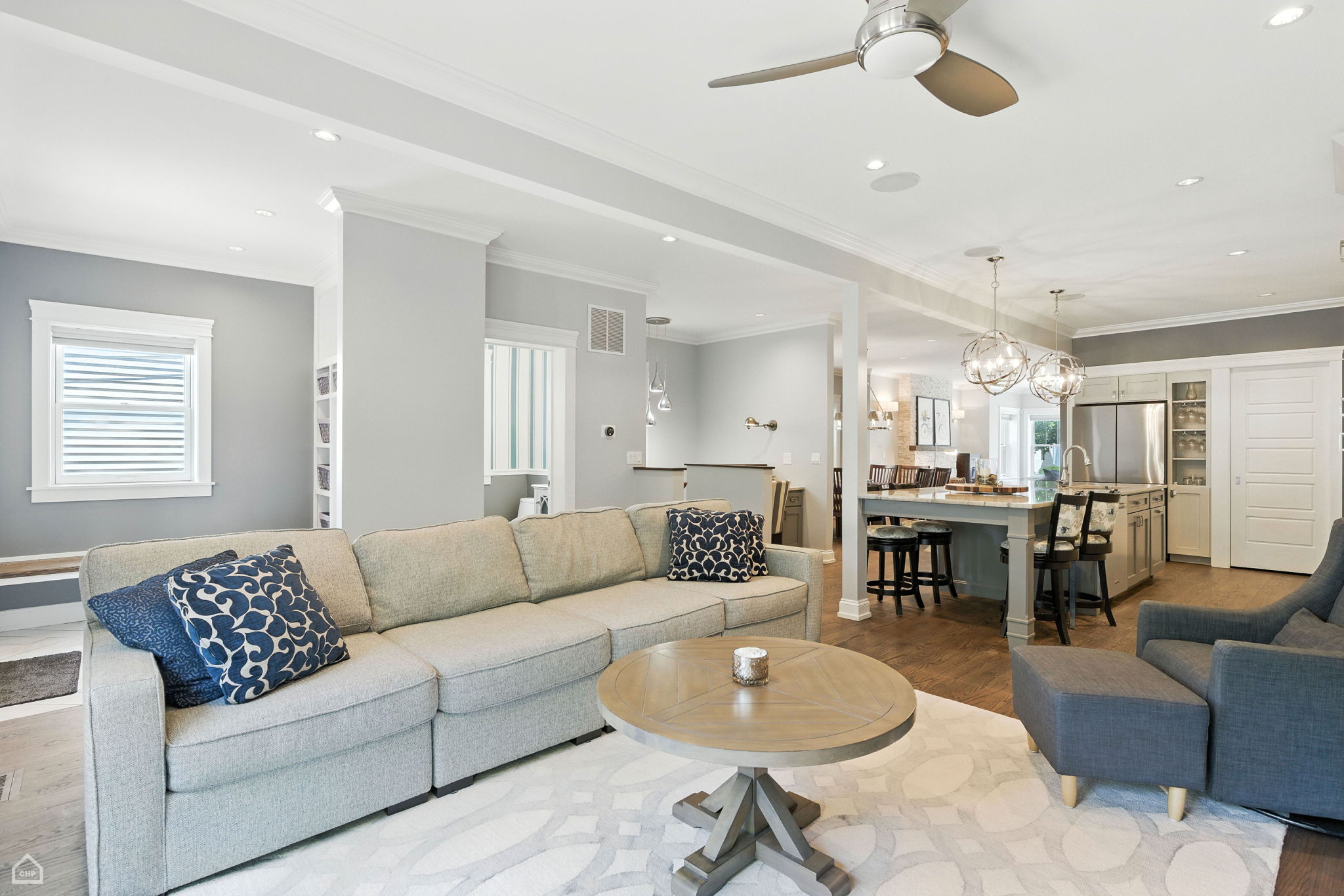 3642 N Keeler Ave_018