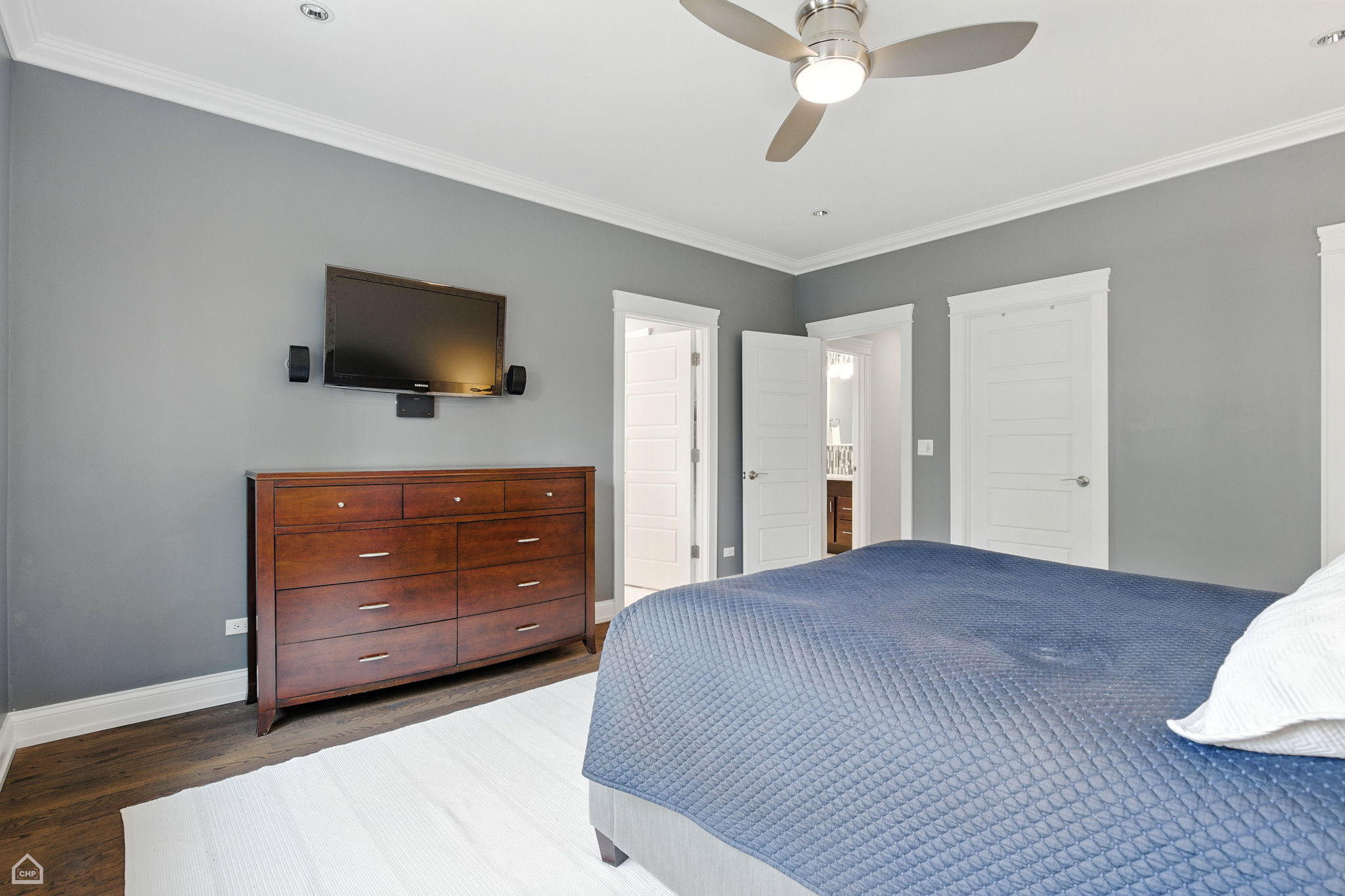 3642 N Keeler Ave_025