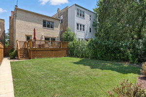 3642 N Keeler Ave_006