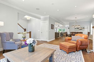 3642 N Keeler Ave_009