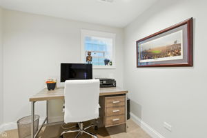 3642 N Keeler Ave_037