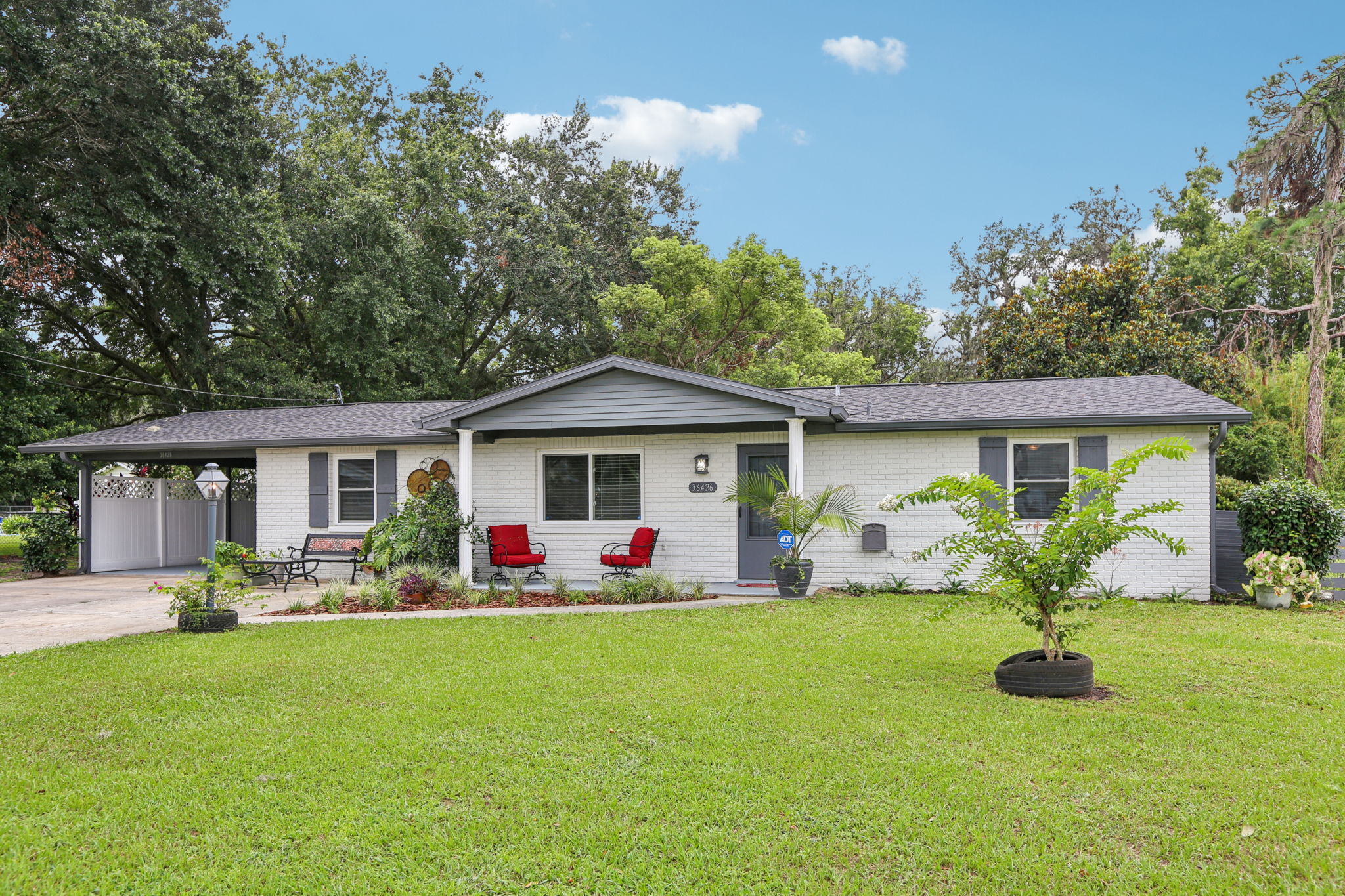 Monroe Dr-S1607-006