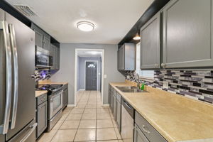 Monroe Dr-S1607-018
