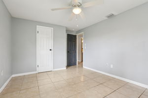 Monroe Dr-S1607-029