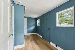 Monroe Dr-S1607-036