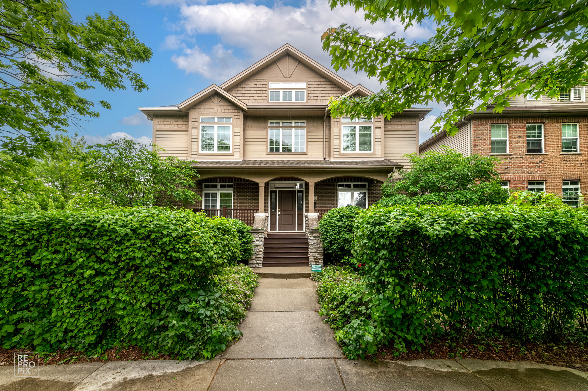 3643 N Hamlin Ave, Chicago, IL 60618_002
