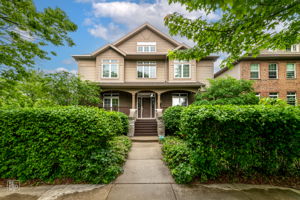3643 N Hamlin Ave, Chicago, IL 60618_002