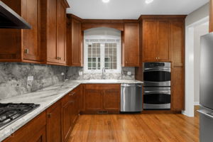 3643 N Hamlin Ave, Chicago, IL 60618_005
