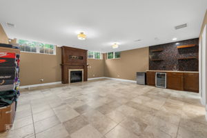 3643 N Hamlin Ave, Chicago, IL 60618_012