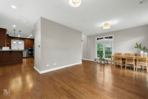 3643 N Hamlin Ave, Chicago, IL 60618_022