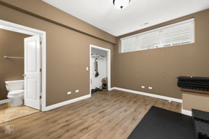 3643 N Hamlin Ave, Chicago, IL 60618_032