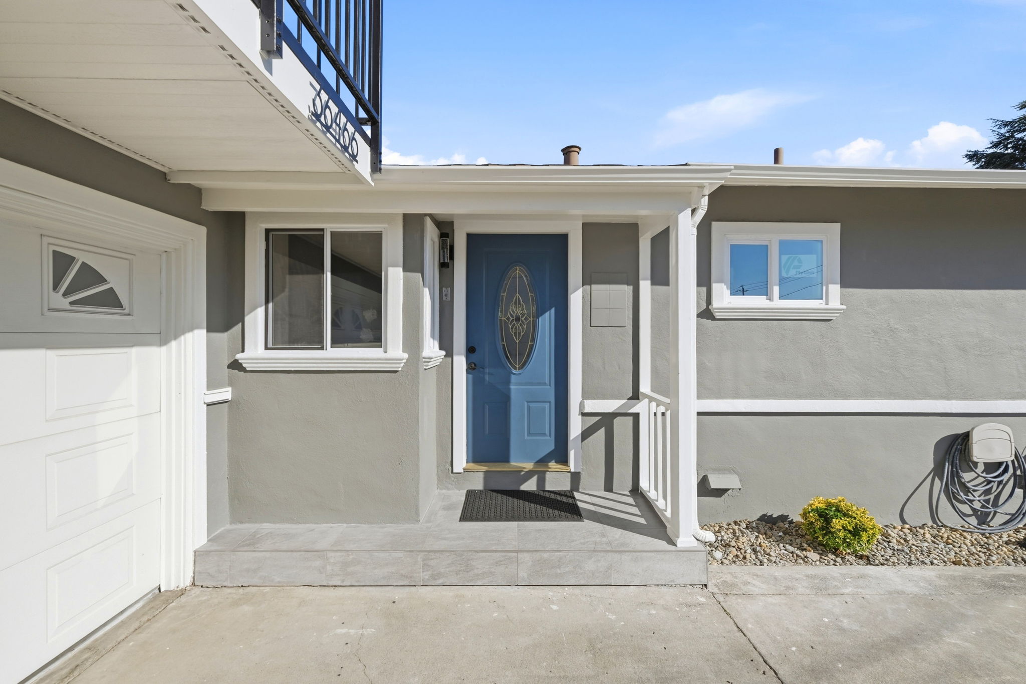 004_F8_36466 Haley St