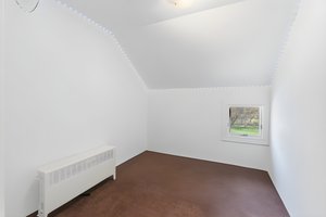 AHM05350 furniture removed.jpeg