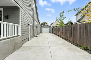  Photo 41