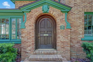 Front Entry Detail