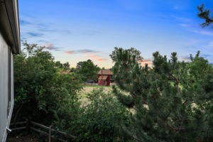  Photo 32