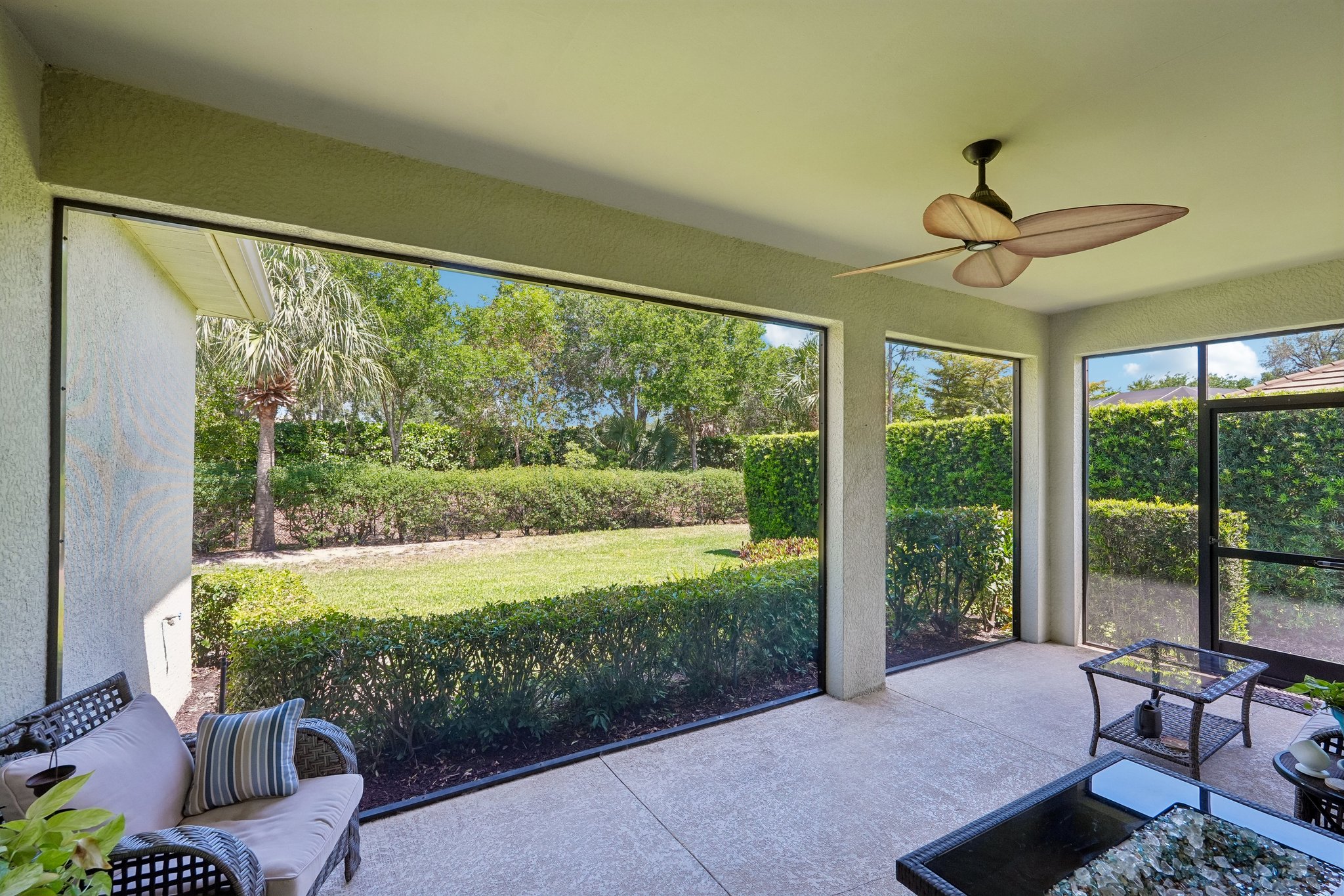 Canopy Cir-S2204-030.jpg