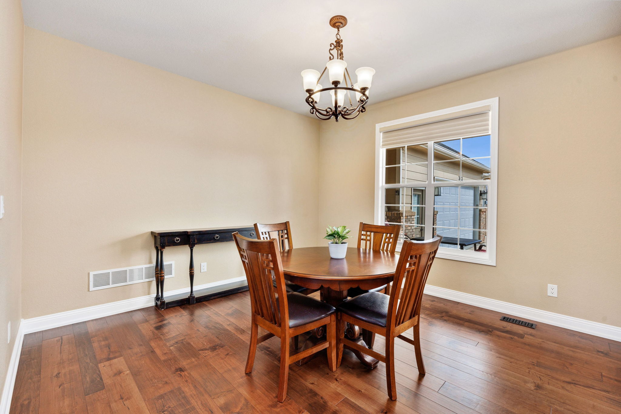 Open dining area