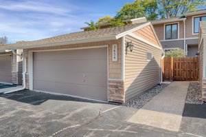 3654 Auger Ave, White Bear Lake, MN 55110, USA Photo 3