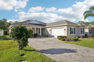 Pini Ave-S1410-002.jpg
