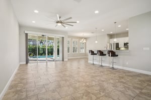Pini Ave-S1410-005.jpg