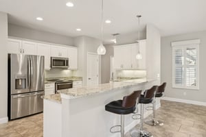 Pini Ave-S1410-009.jpg