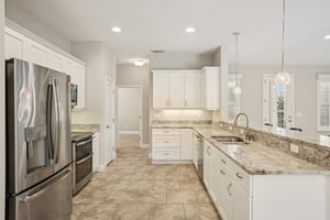 Pini Ave-S1410-010.jpg