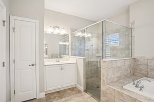 Pini Ave-S1410-017.jpg