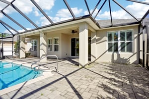 Pini Ave-S1410-040.jpg
