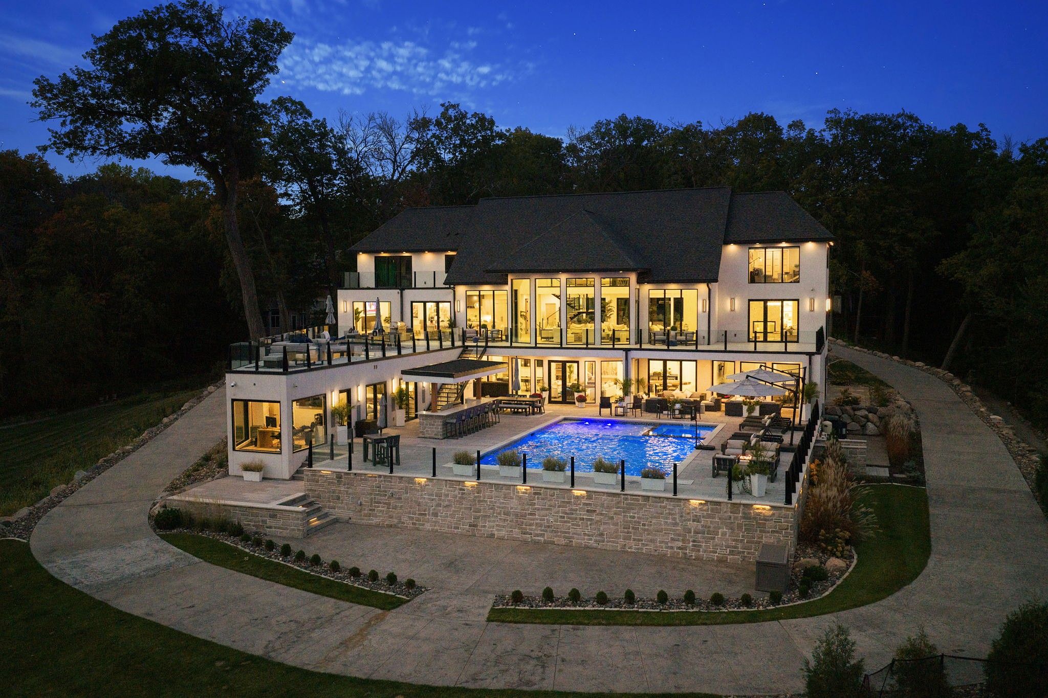 2-web-or-mls-UAV Vision Media I Twilights (23)