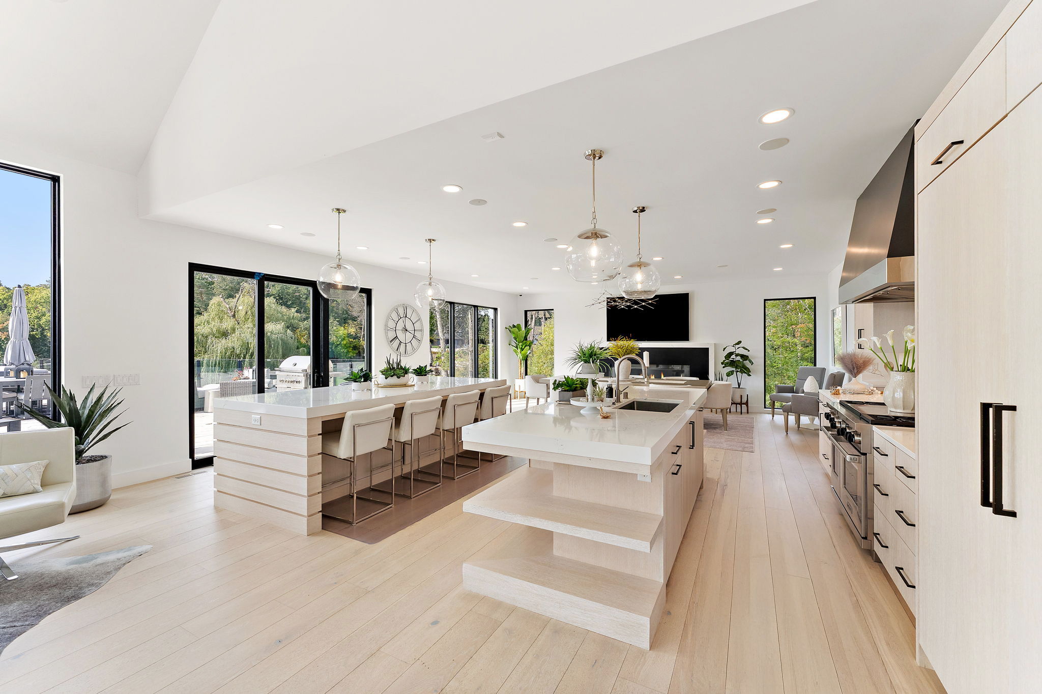 133-web-or-mls-UAV Vision Media (62) (2)