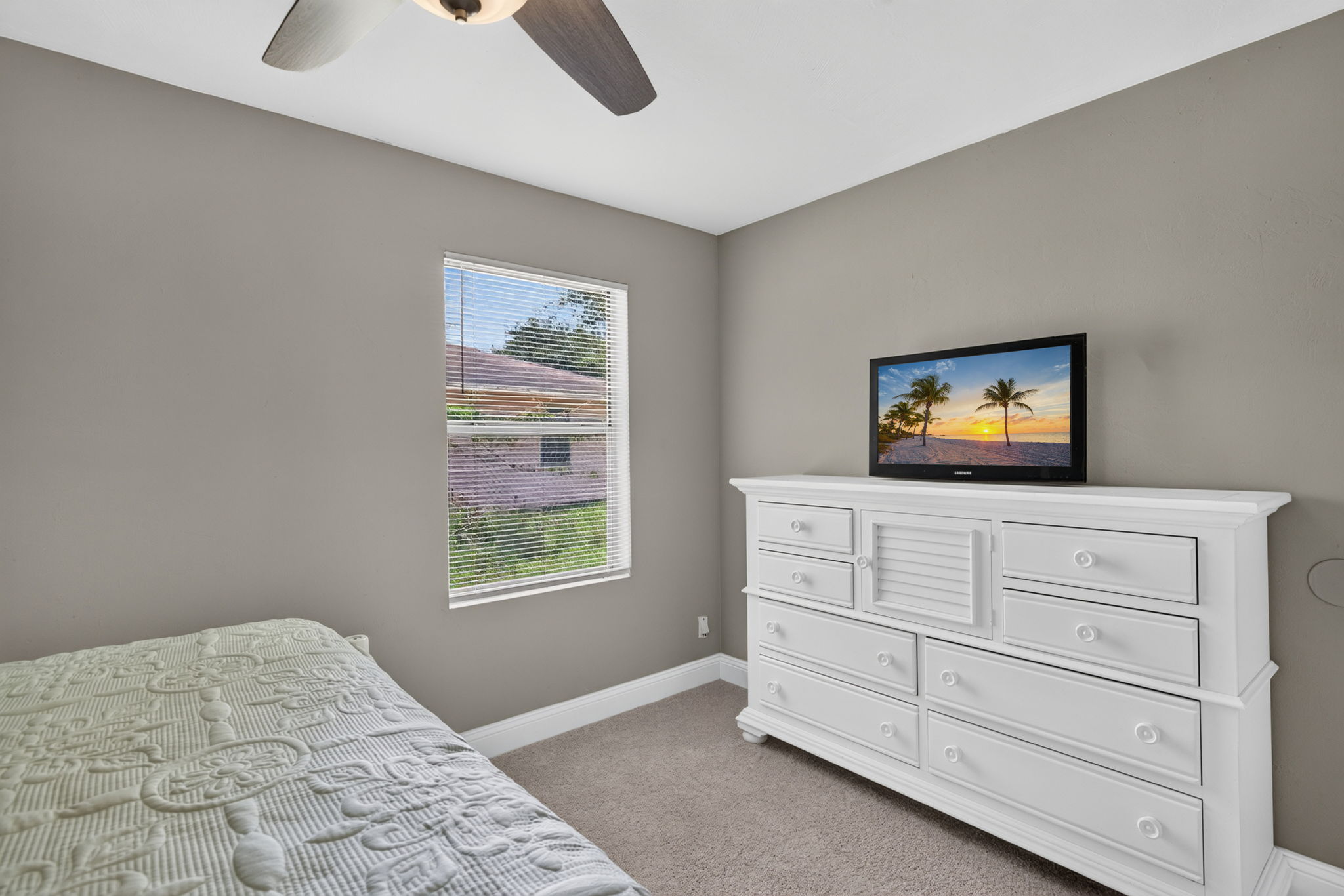 Guest Bedroom 2 - 2 of 2