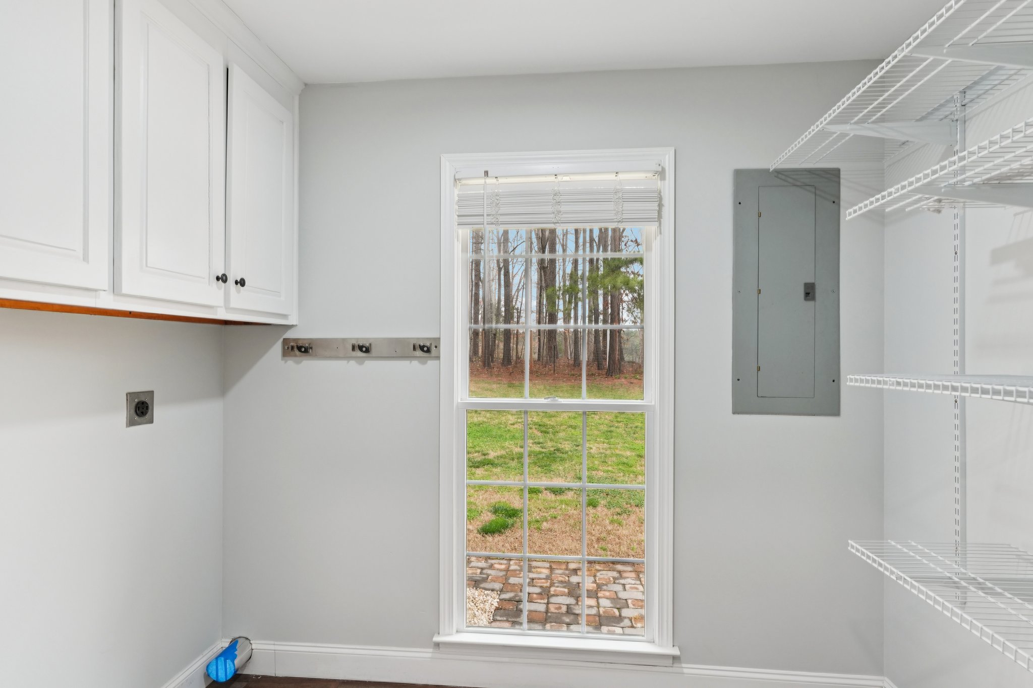 Burton St-S0903-023.jpg